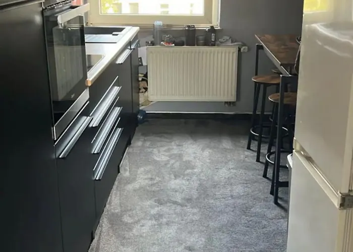 Zentral Gelegenes Apartment In Koeln